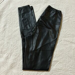 Wilfred Free Aritzia Faux leather pants. Size M